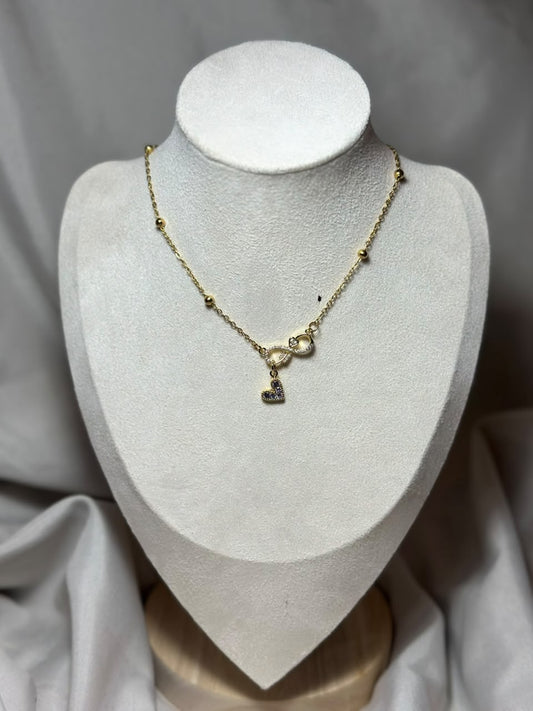 Collar infinito con corazón, rosa.oro