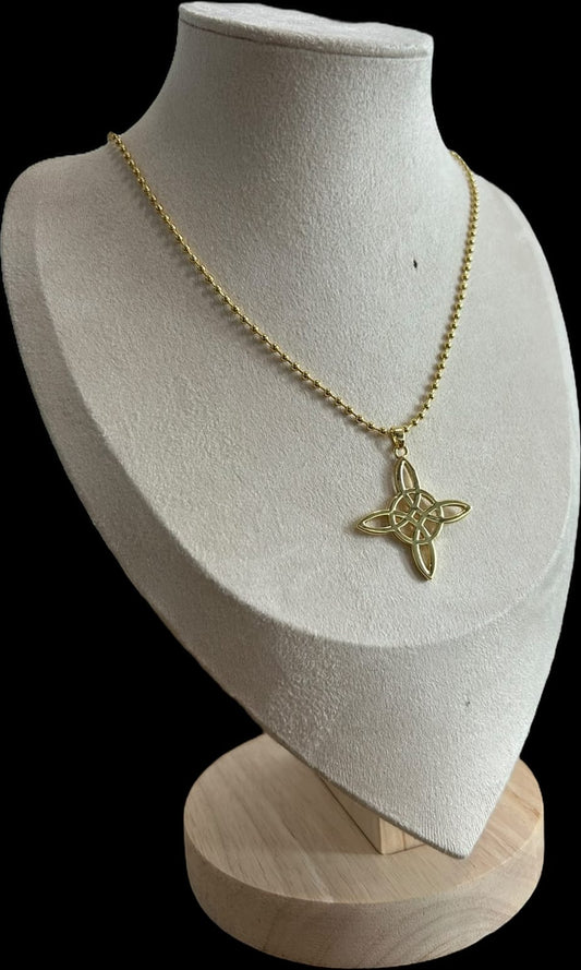 Collar nudo de bruja.oro