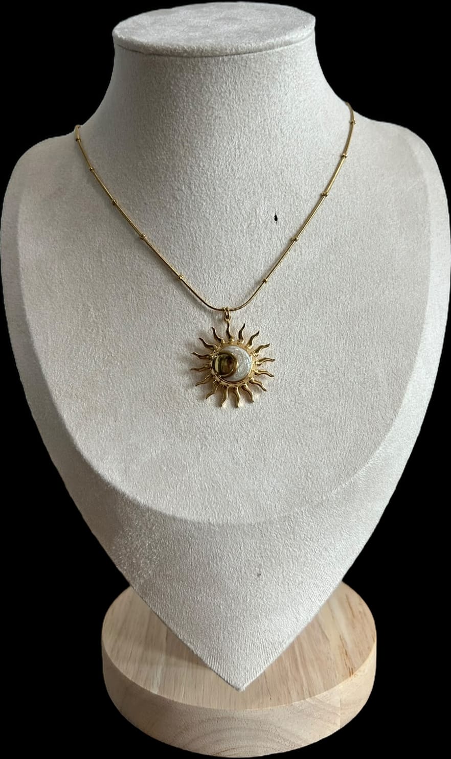 Collar sol y luna.oro